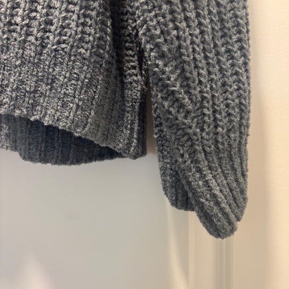 Express Dusty Blue Chenille Oversized V Neck Sweater - Picture 6 of 7